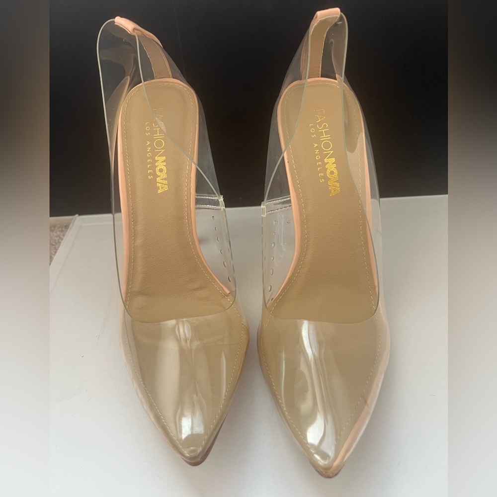 Woman size 8 Fashion Nova clear and pink leather lining silhouette gold Heels